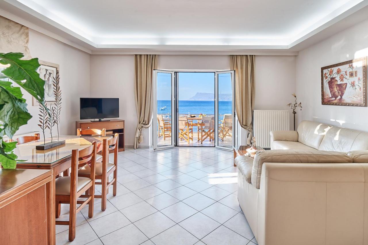 Appartamento Sea View House Kíssamos Esterno foto