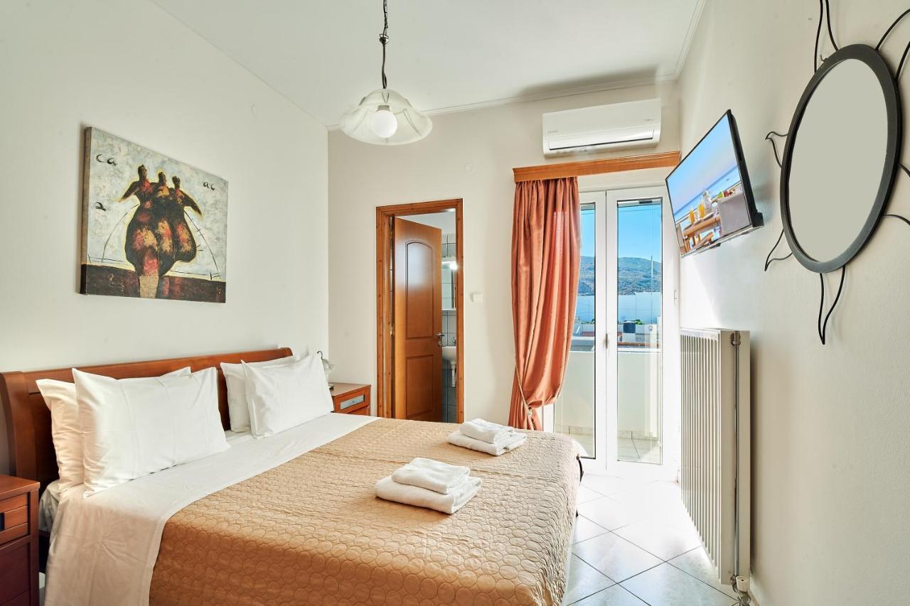 Appartamento Sea View House Kíssamos Esterno foto